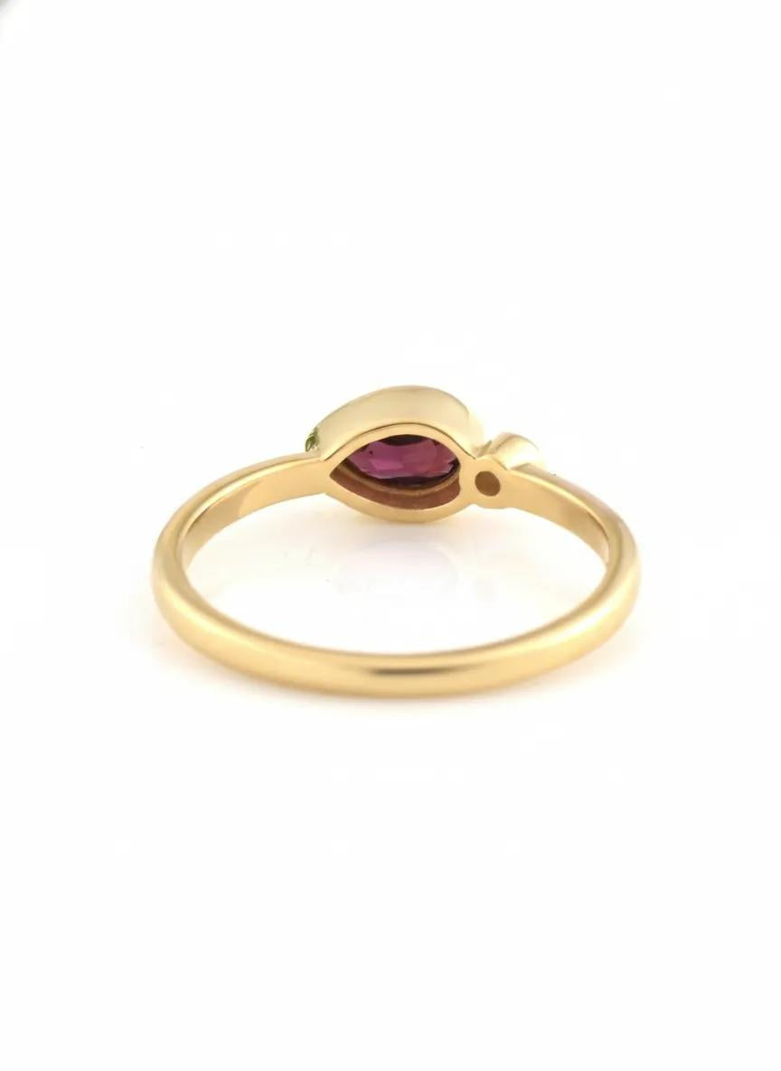 Modern Garnet Ring