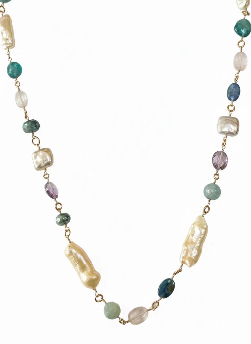 Monet necklace