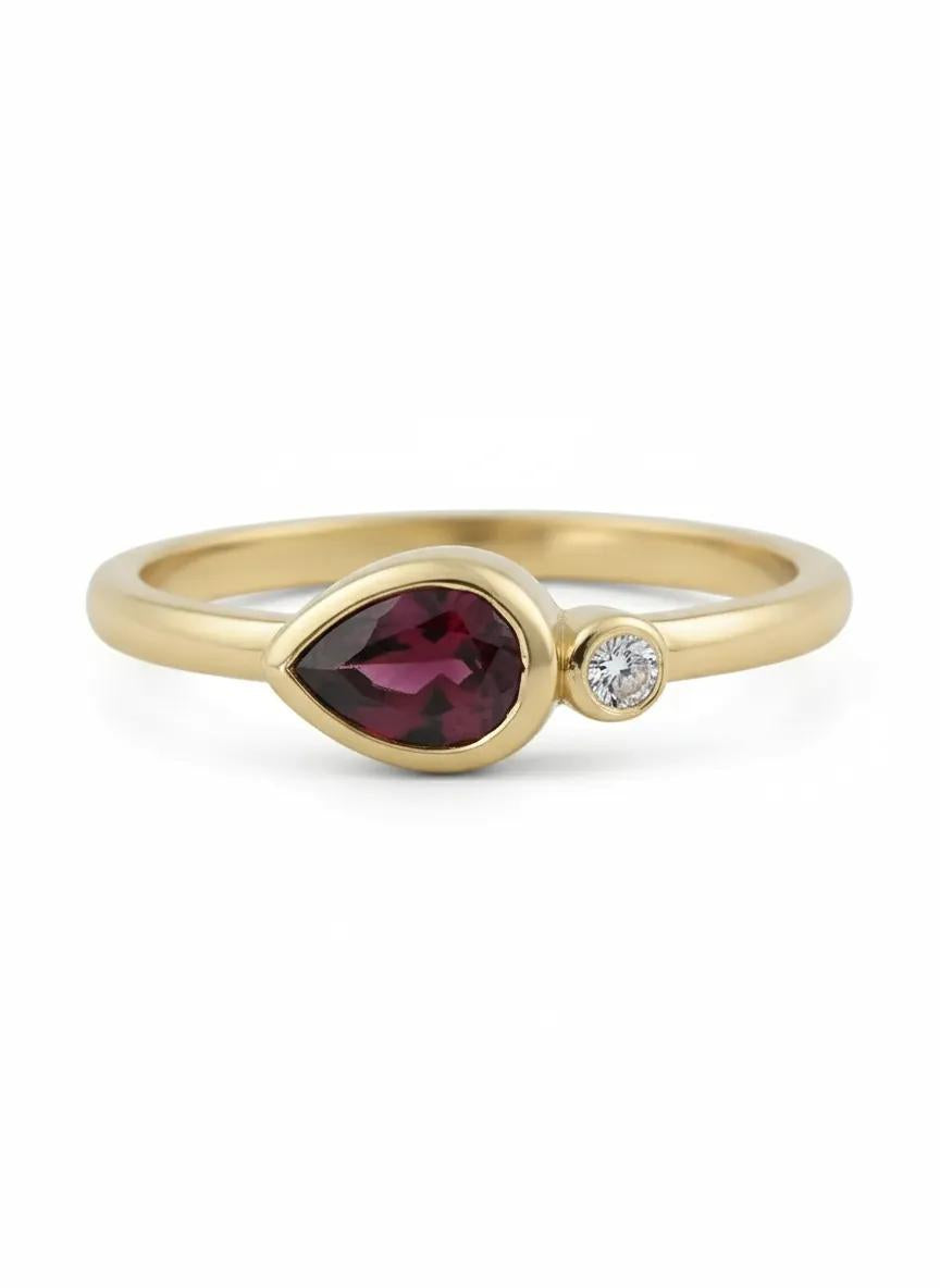 Modern Garnet Ring