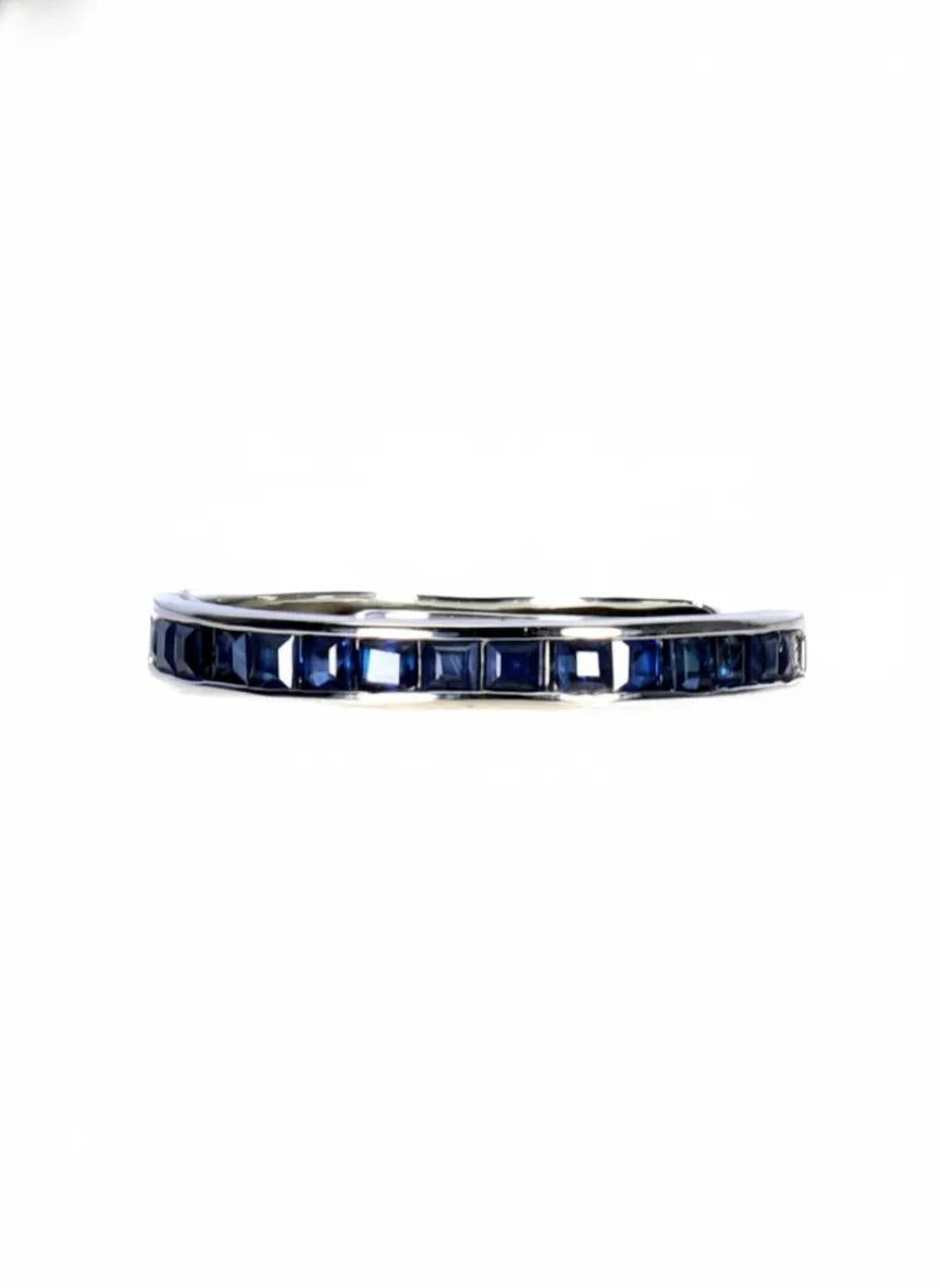 Princess sapphire ring