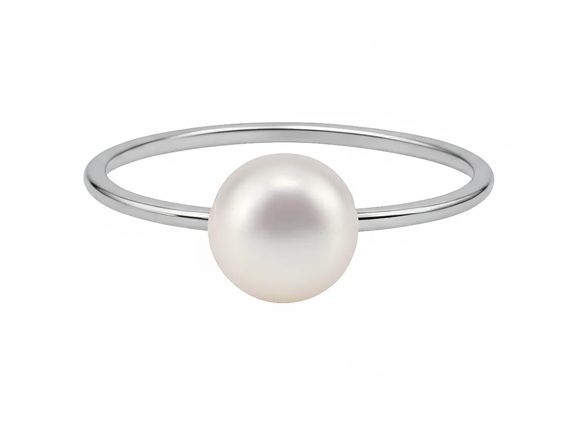 Effortless pearl ring